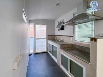 *****บ้านแฝดมือสอง ม.ชวนชื่น ไพรเวทพาร์ค วัชรพล-รามอินทรา เนื้อที่ 37.1 ตร.ว. ฟังก์ชัน 3 ห้องนอน 2 ห้องน้ำ จอดรถได้ 1 คัน  บนทำเลเชื่อมต่อหลายเส้นทาง ถ.รามอินทรา ถ.สายไหม และถ.พหลโยธิน ใกล้ทางด่วน "ศรีรัช" และ "เซ็นทรัลรามอินทรา"